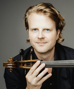 Julian Steckel : Violoncello